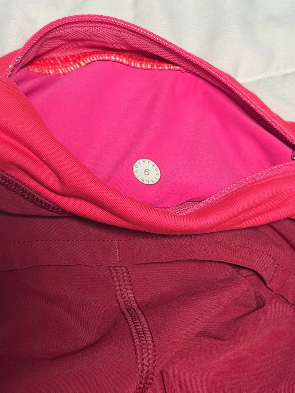 Lululemon Shorts Women’s 6 Mulled Wine Run Speed Up Lined Yoga Gym